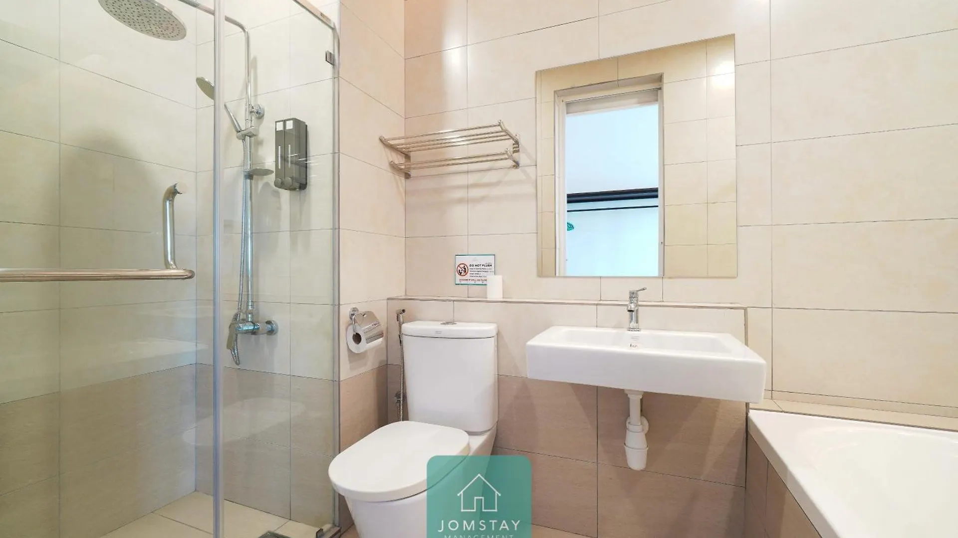 Jomstay Octagon Palm Suites Ipoh